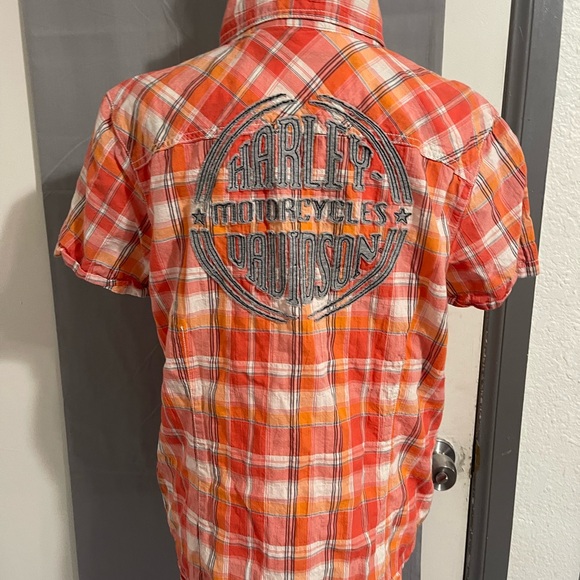 Women’s Harley Davidson button-down - Picture 2 of 4